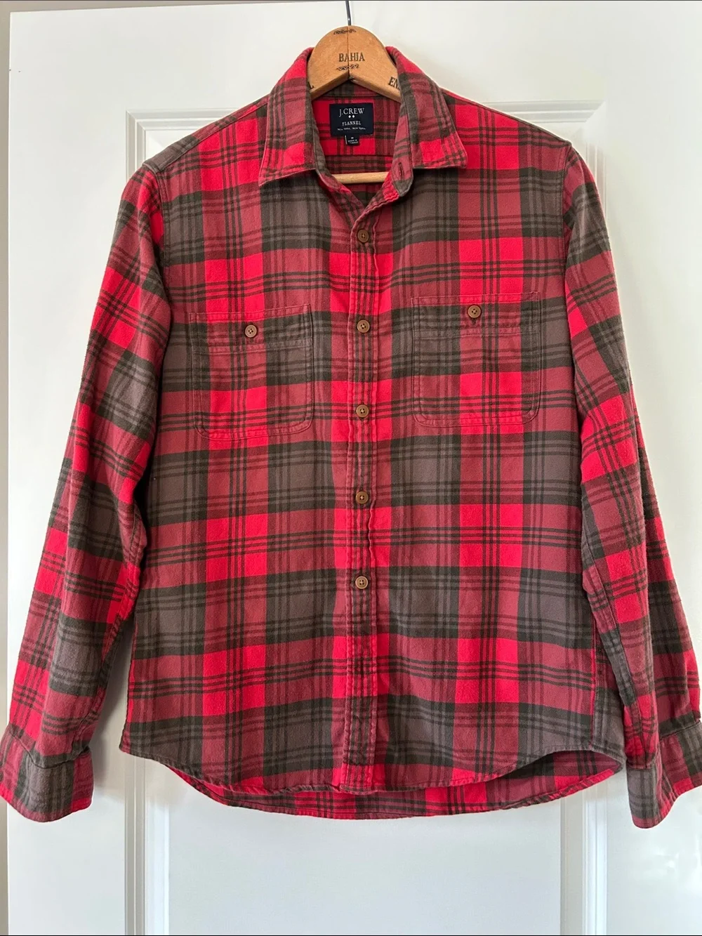 J. Crew button close